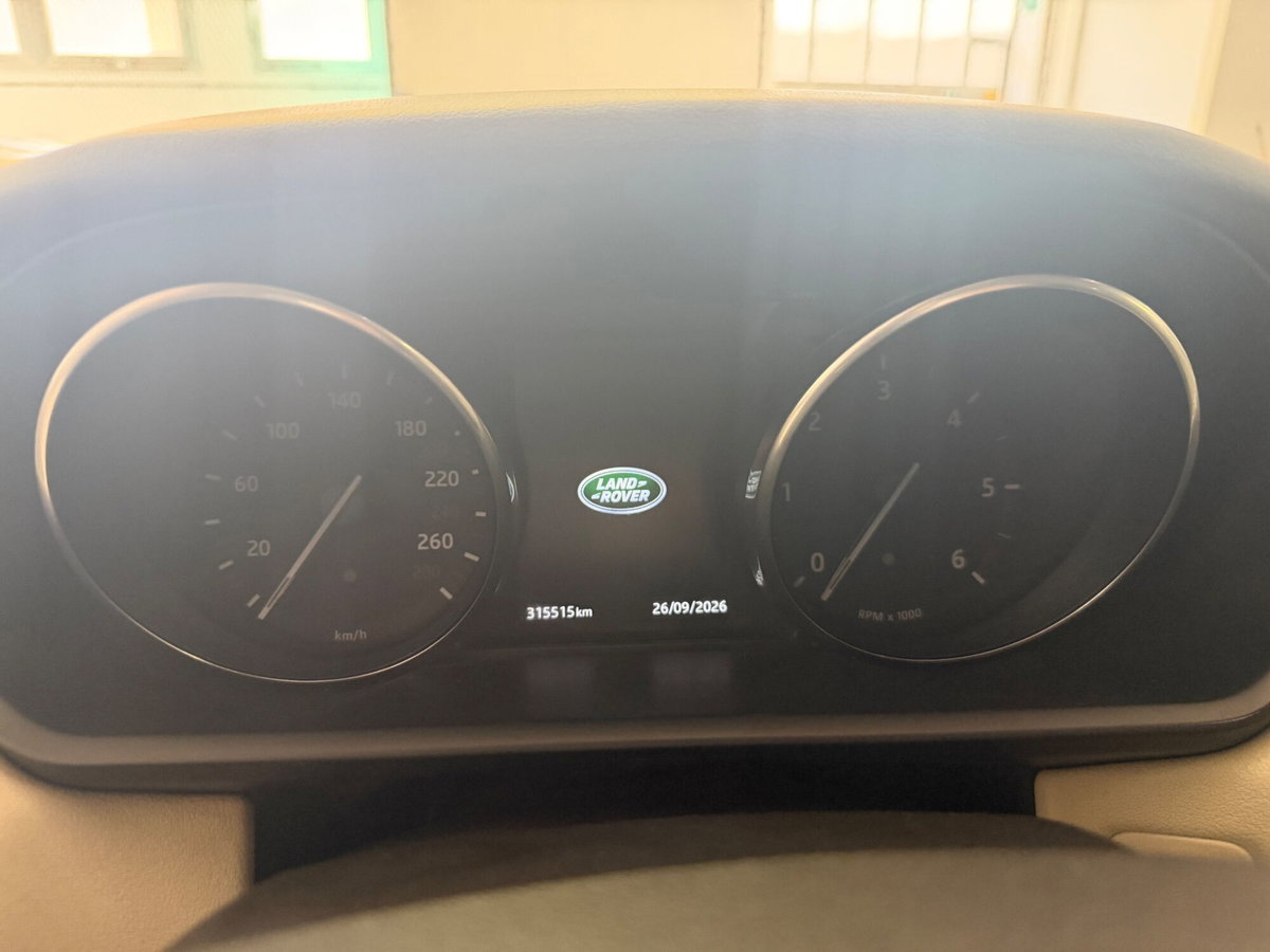 Land Rover Range Rover Sport 3.0 TDV6 HSE Dynamic (20)