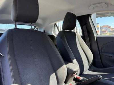 Opel Corsa 1.5 D 100 CV GS Line (13)