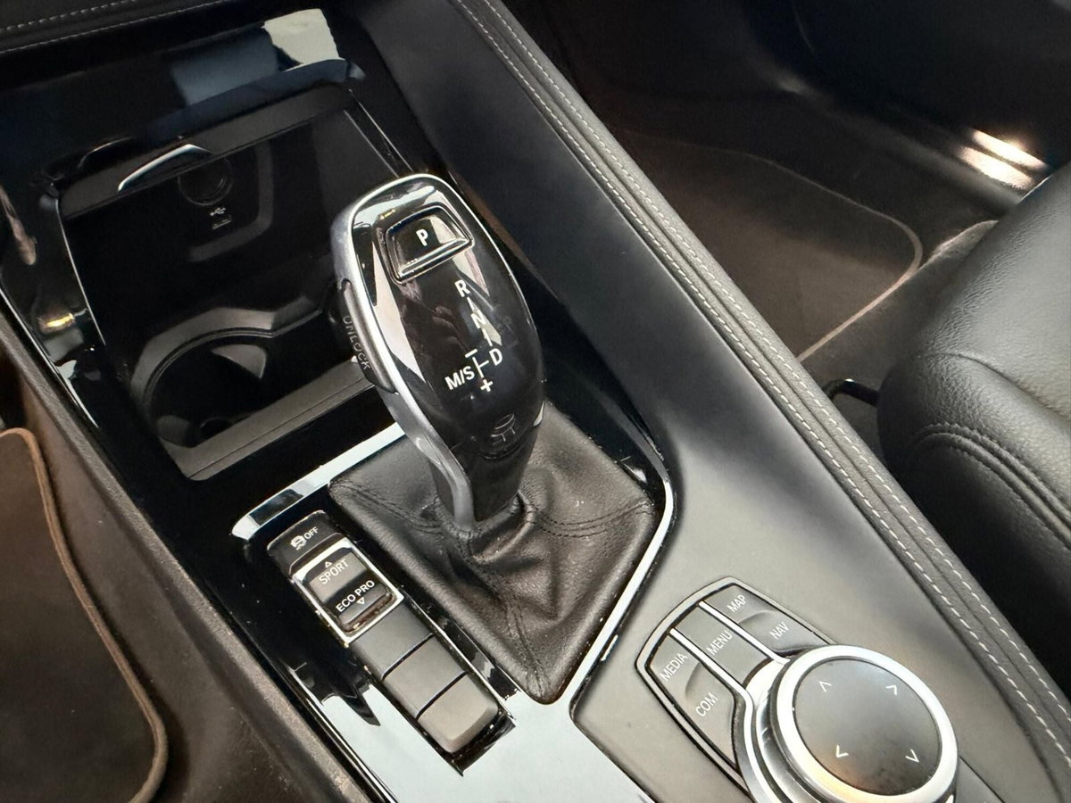 BMW X1 sDrive18d xLine Plus (13)
