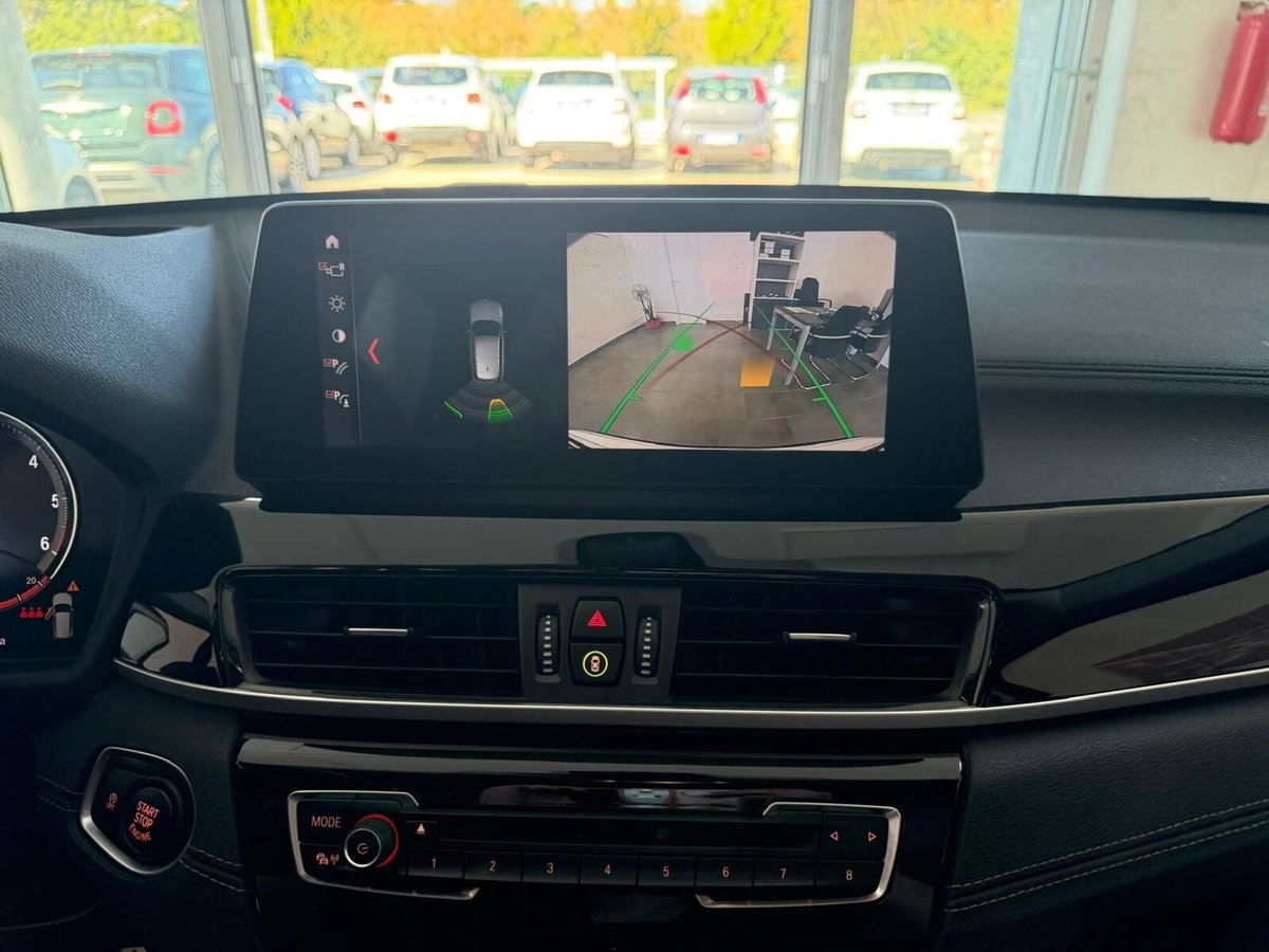 BMW X1 sDrive18d xLine Plus (17)