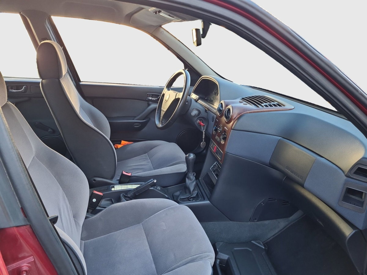 Alfa Romeo 146 1.4i 16V Twin Spark cat (16)