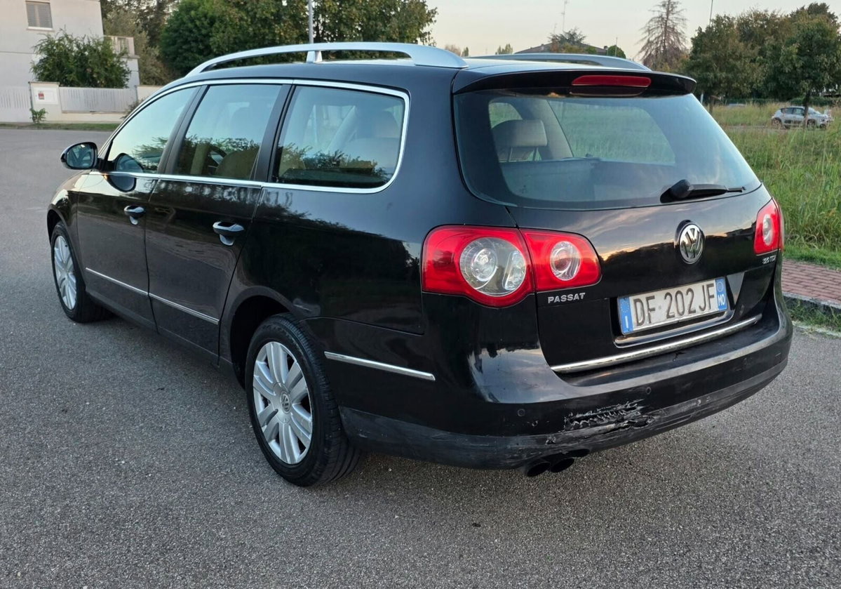 Volkswagen Passat Variant 2.0 TDI 170CV DPF Highline (6)