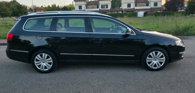 Volkswagen Passat Variant 2.0 TDI 170CV DPF Highline (7)