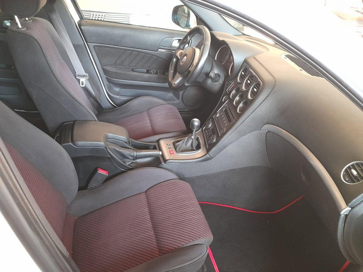Alfa Romeo 159 SportWagon 1750 TBi Sportwagon Distinctive (7)