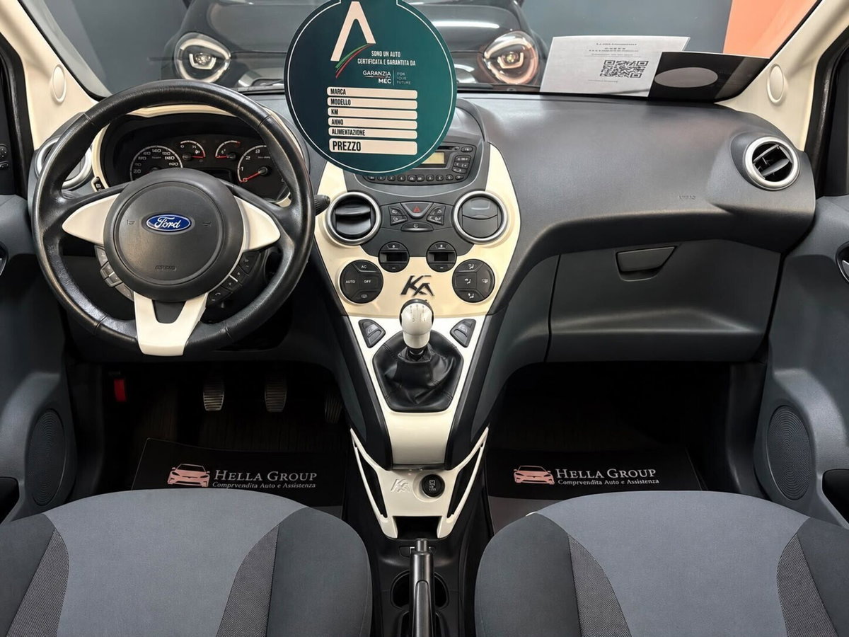 Ford Ka 1.2 8V 69CV Titanium (11)