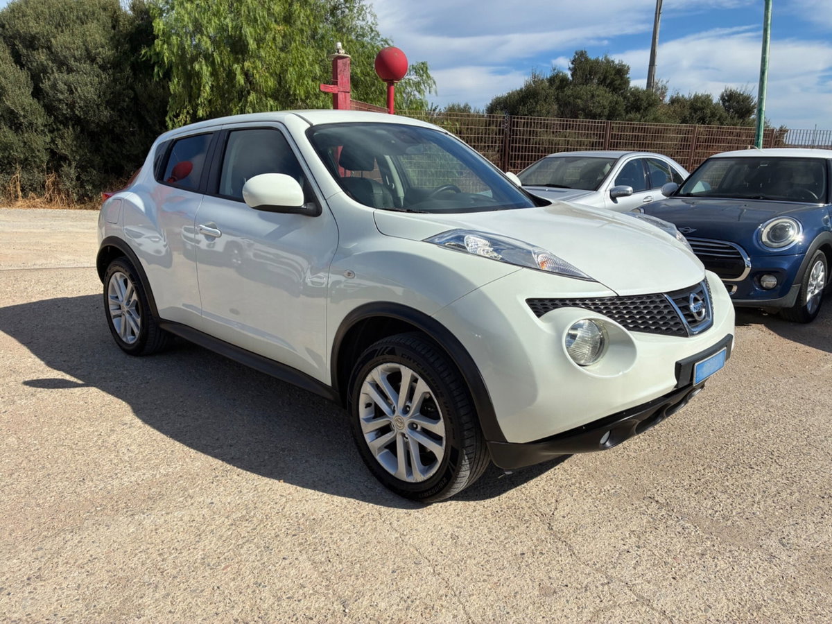 Nissan Juke 1.6 DIG-T 190 MCVT 4WD Tekna (2)