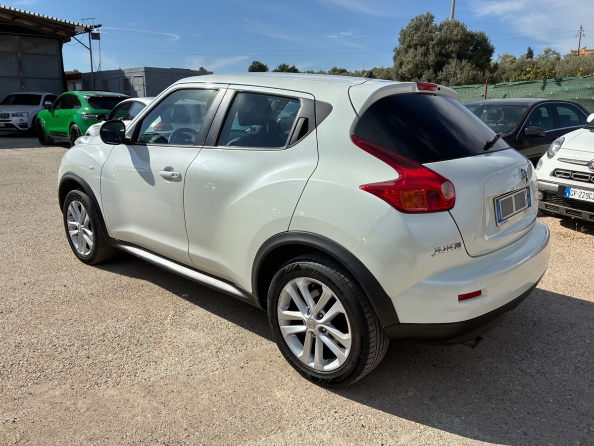 Nissan Juke 1.6 DIG-T 190 MCVT 4WD Tekna (4)