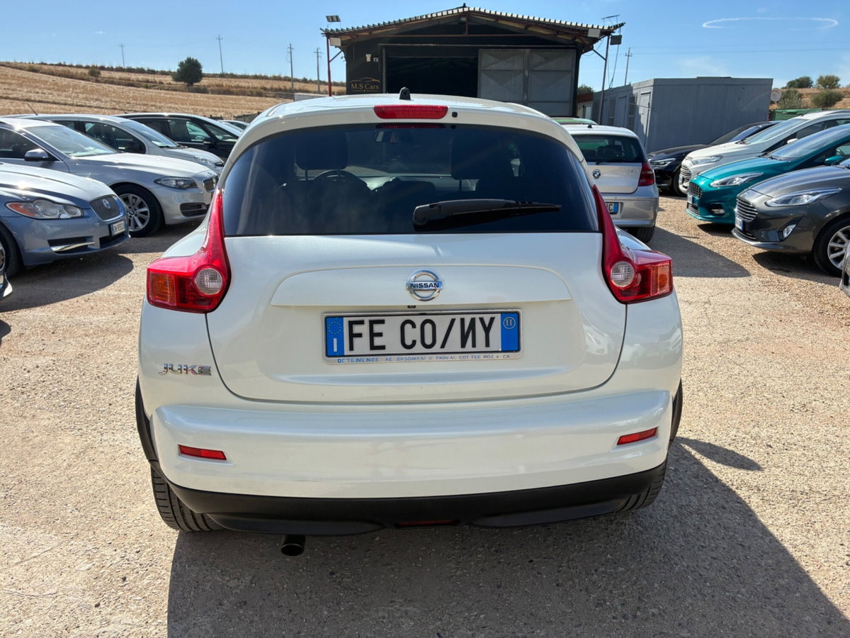 Nissan Juke 1.6 DIG-T 190 MCVT 4WD Tekna (5)