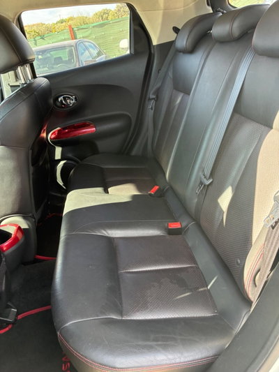 Nissan Juke 1.6 DIG-T 190 MCVT 4WD Tekna (9)
