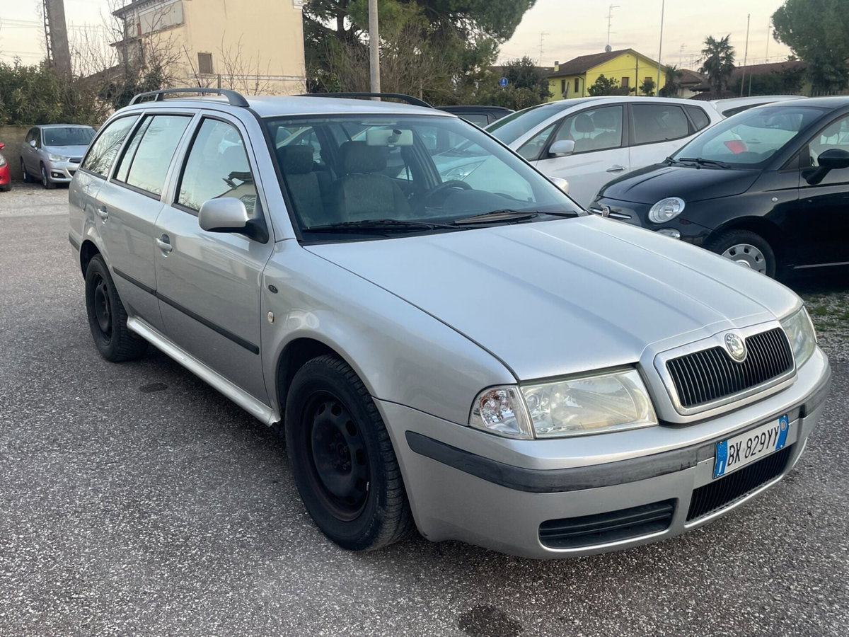 Skoda Octavia Station Wagon 1.9 TDI/110 CV cat Wagon SLX (3)