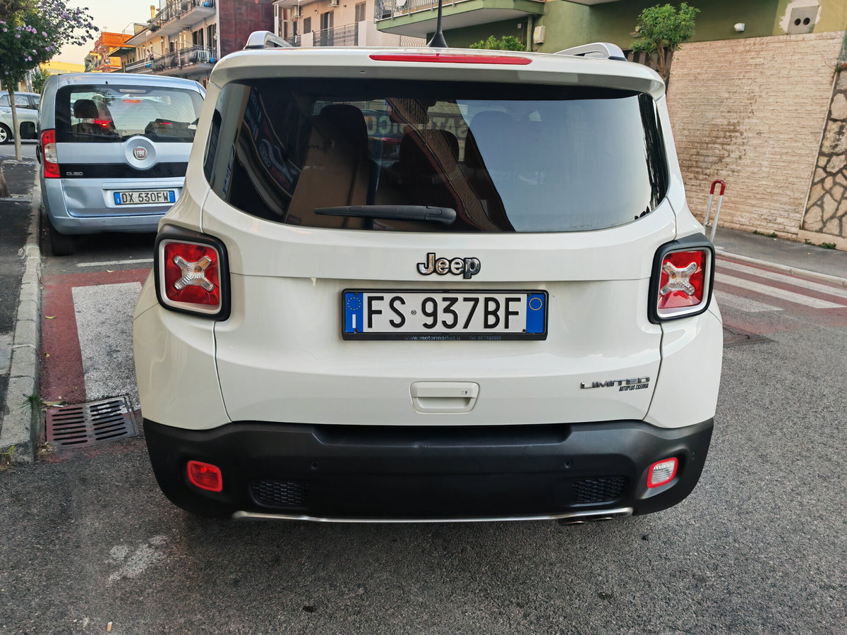 Jeep Renegade 1.6 Mjt 120 CV Limited (12)