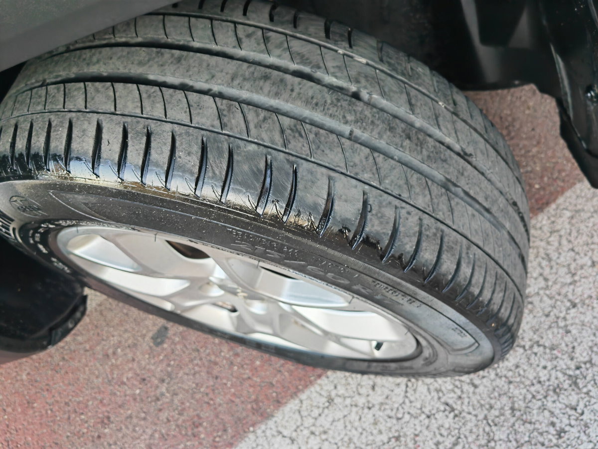 Jeep Renegade 1.6 Mjt 120 CV Limited (13)