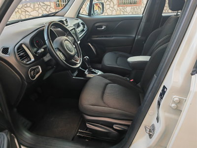 Jeep Renegade 1.6 Mjt 120 CV Limited (7)