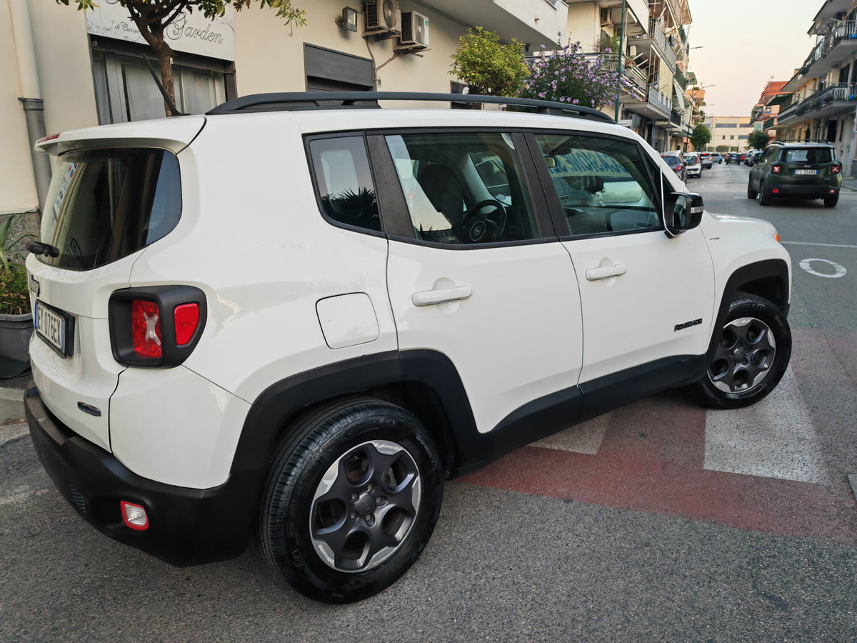 Jeep Renegade 1.6 Mjt 120 CV Limited (5)