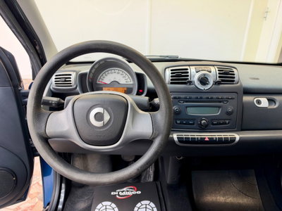 smart Fortwo 1000 52 kW MHD coupé pulse (11)