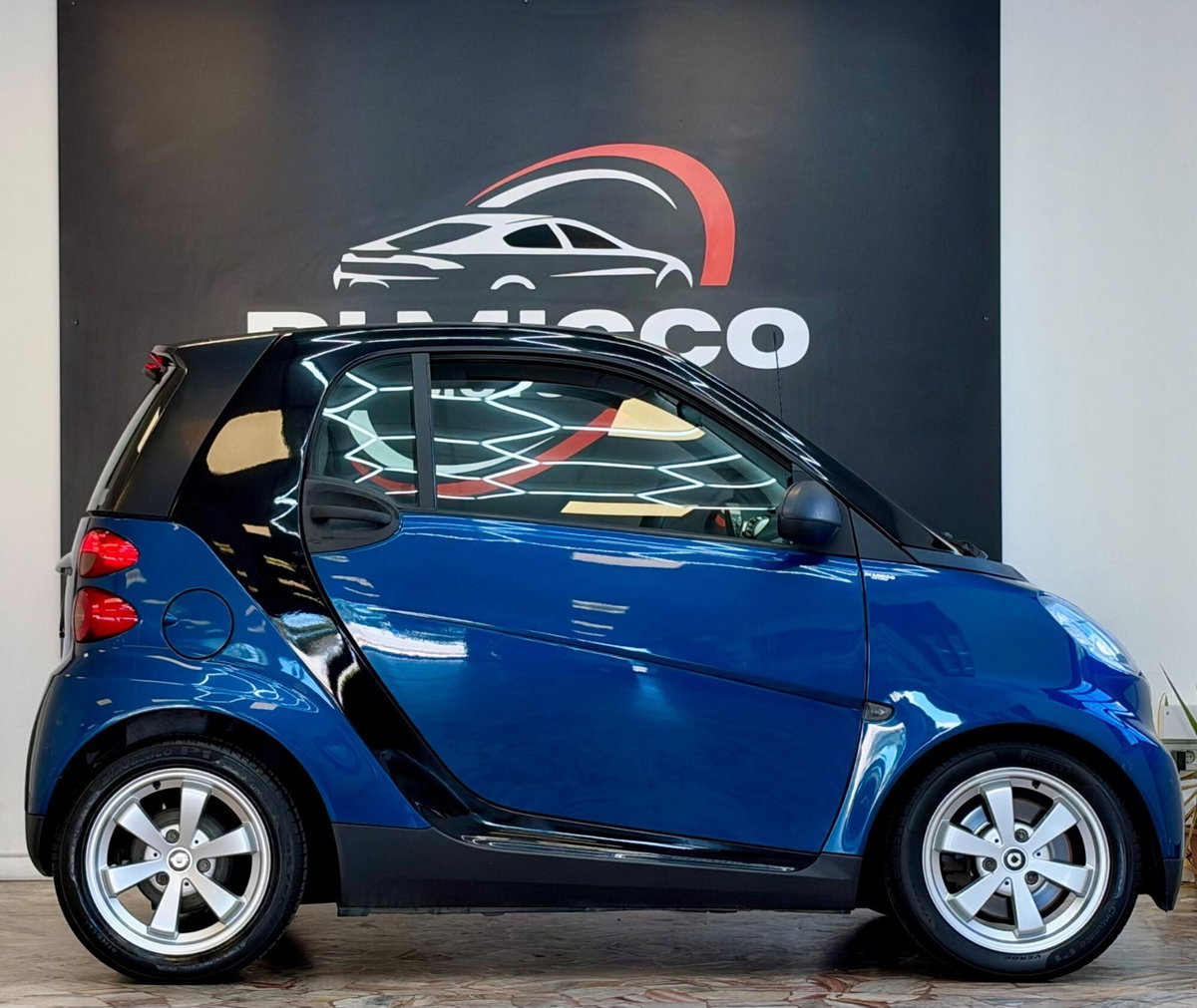smart Fortwo 1000 52 kW MHD coupé pulse (4)