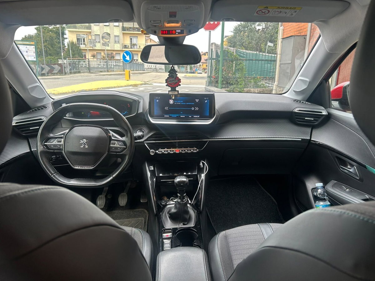 Peugeot 208 BlueHDi 100 Stop&Start 5 porte Allure (3)