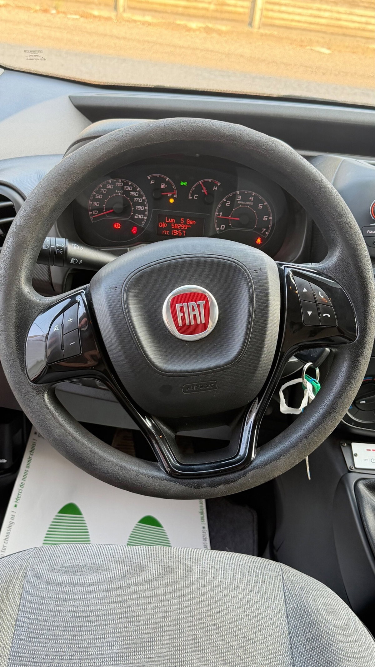 Fiat Fiorino combi N1 1.3 mjt 95cv Adventure (14)