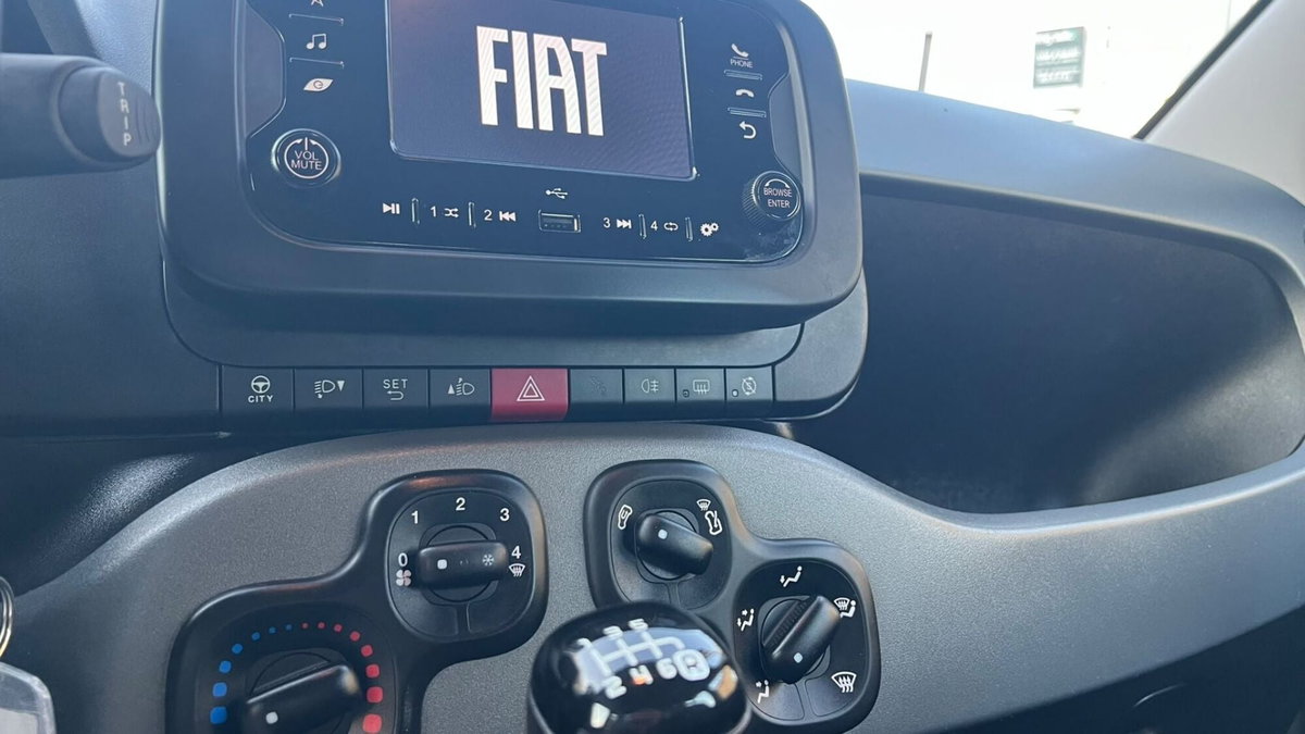 Fiat Panda 1.0 FireFly S&S Hybrid City Life (14)