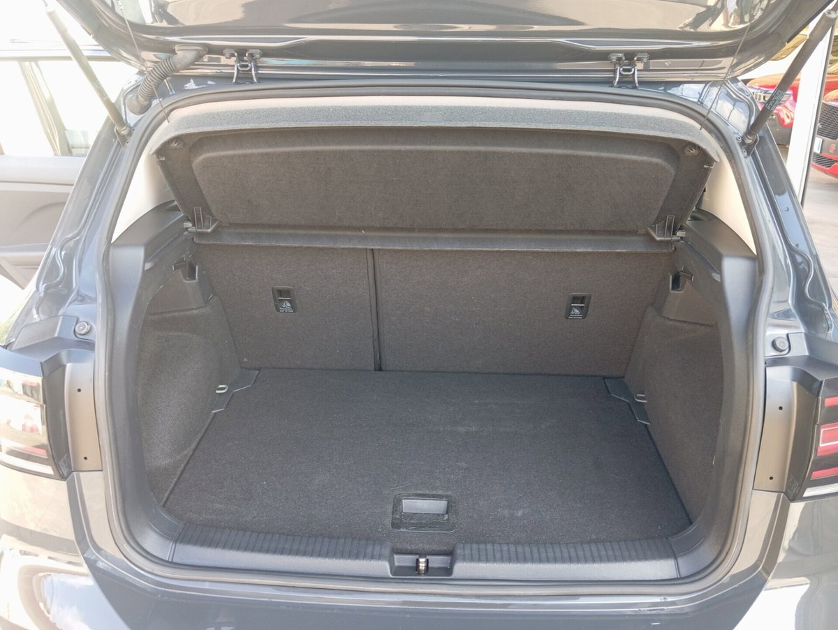 Volkswagen T-Cross 1.6 TDI DSG SCR Advanced BMT (14)