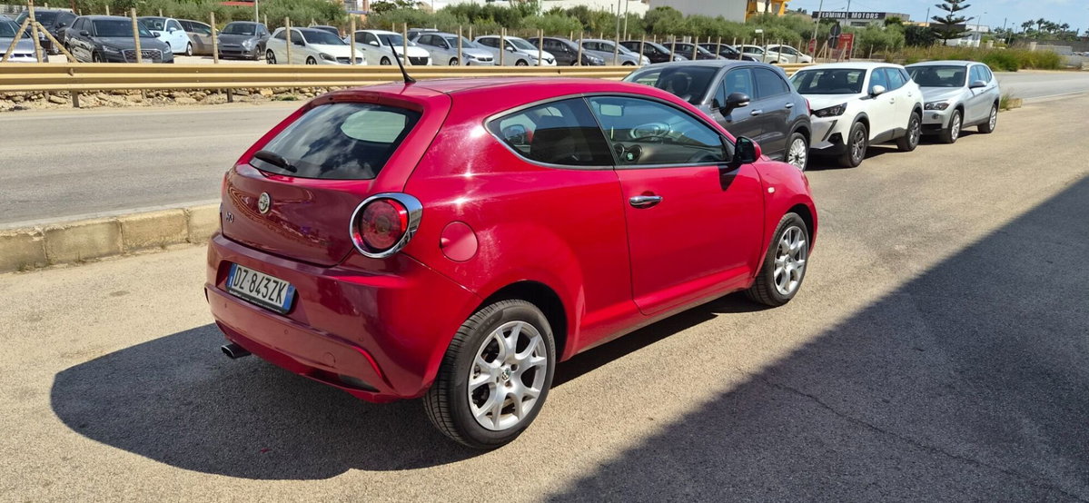 Alfa Romeo MiTo 1.3 JTDm-2 95 CV S&S Distinctive (3)