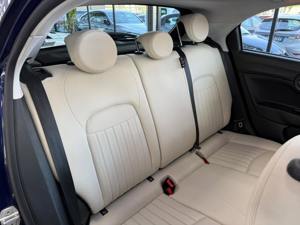 Fiat 500X 1.6 MultiJet 130 CV Yacht Club Capri (14)