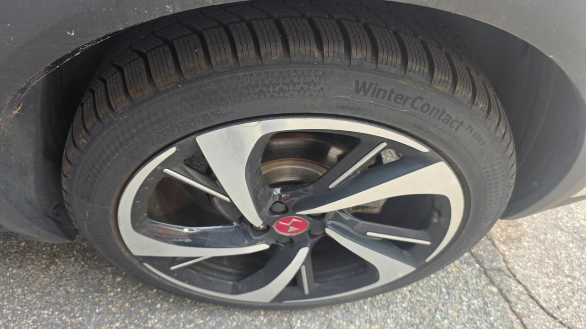 Ds DS 7 DS 7 Crossback PureTech 180 aut. Performance Line (10)
