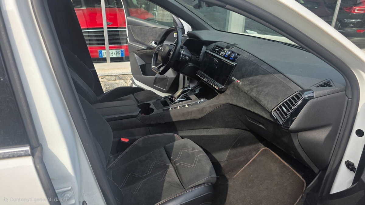 Ds DS 7 DS 7 Crossback PureTech 180 aut. Performance Line (14)