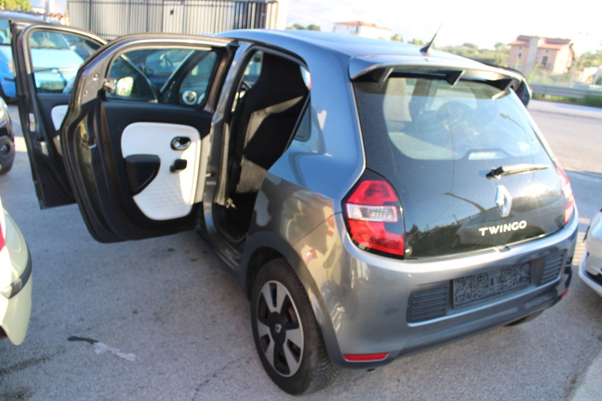 Renault Twingo SCe Life (16)