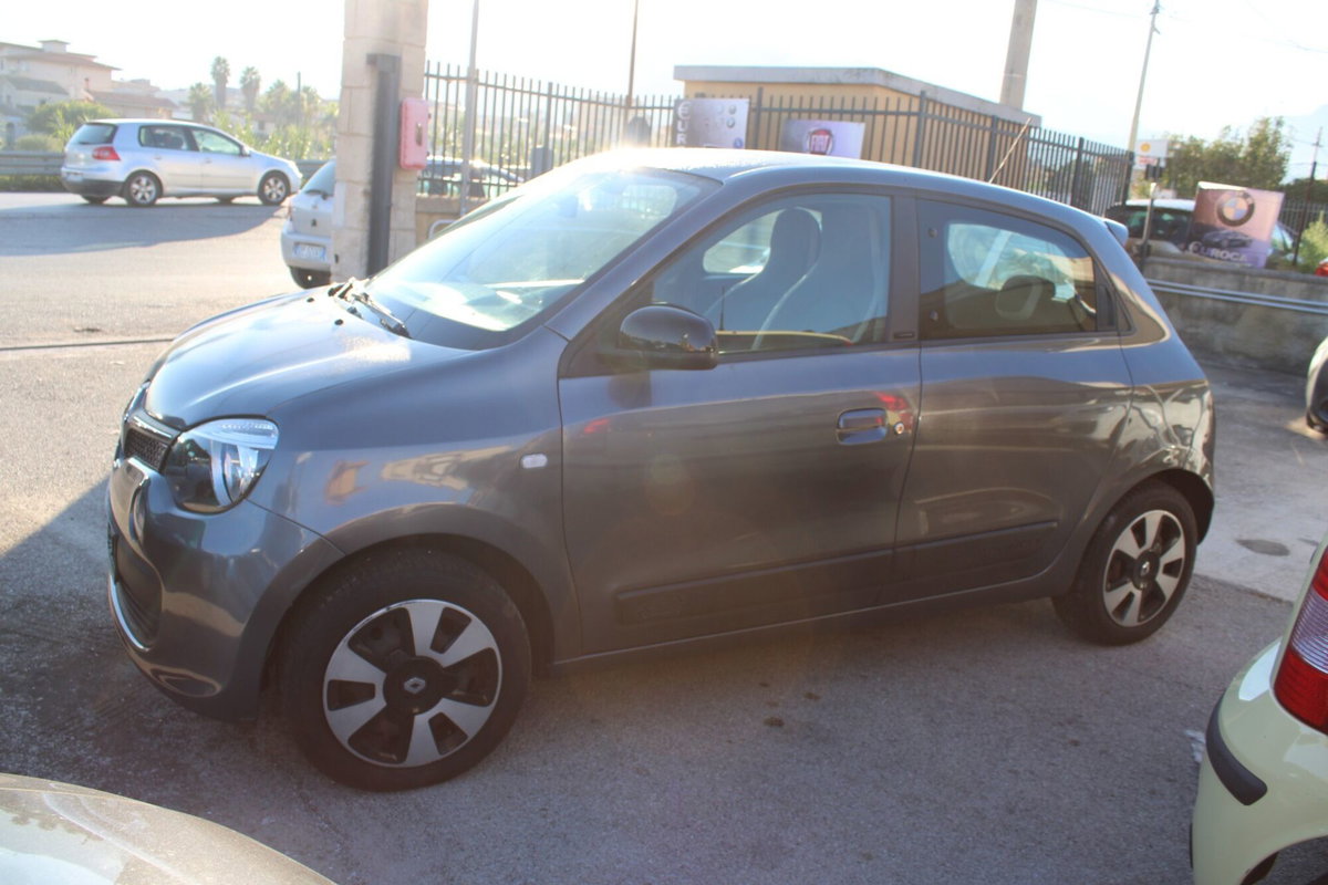 Renault Twingo SCe Life (8)