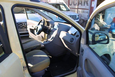 Fiat Panda 1.2 Emotion (12)
