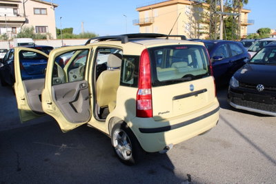 Fiat Panda 1.2 Emotion (16)