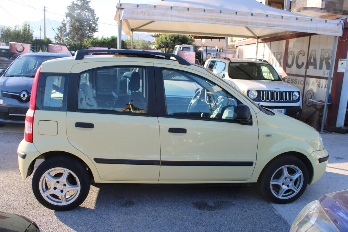 Fiat Panda 1.2 Emotion (4)