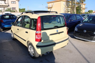 Fiat Panda 1.2 Emotion (6)