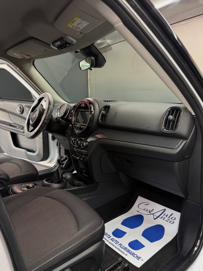 MINI Mini Countryman 2.0 Cooper D Baker Street Countryman (10)
