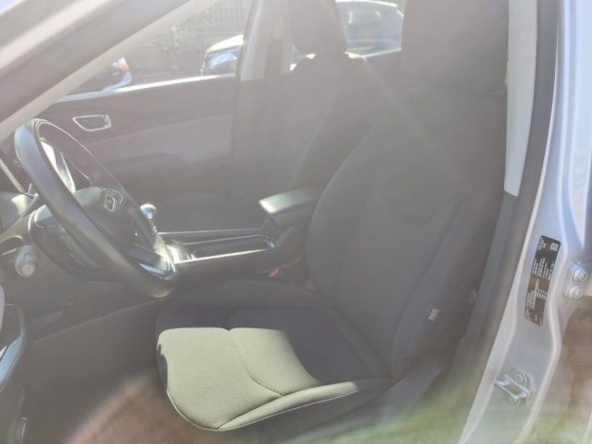 Jeep Compass 1.6 Multijet II 2WD Longitude (12)