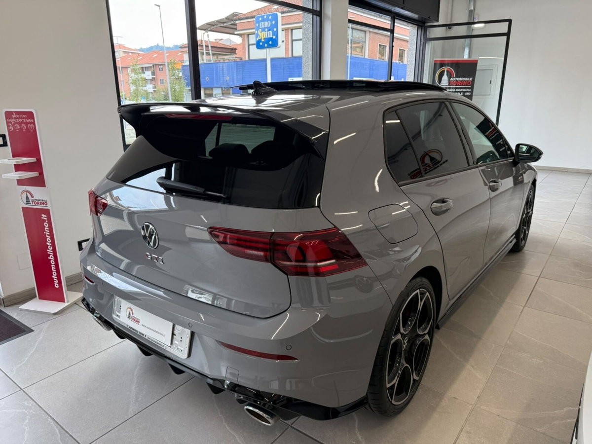 Volkswagen Golf 2.0 TSI GTI DSG Clubsport 45 (4)