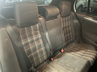 Volkswagen Golf Cabrio 2.0 GTI (10)