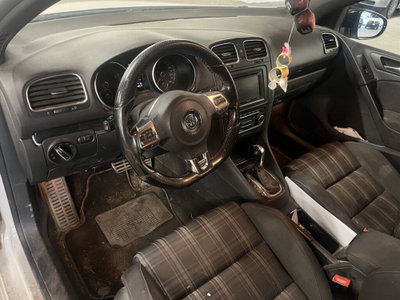 Volkswagen Golf Cabrio 2.0 GTI (6)