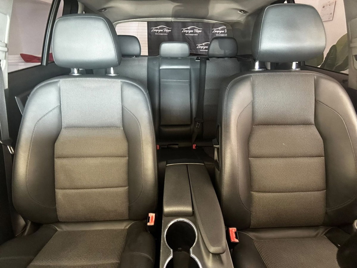 Mercedes-Benz GLK 220 CDI 4Matic BlueEFFICIENCY Edition 1 (9)
