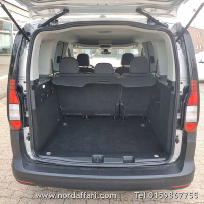 Volkswagen Caddy 2.0 TDI 102 CV (12)