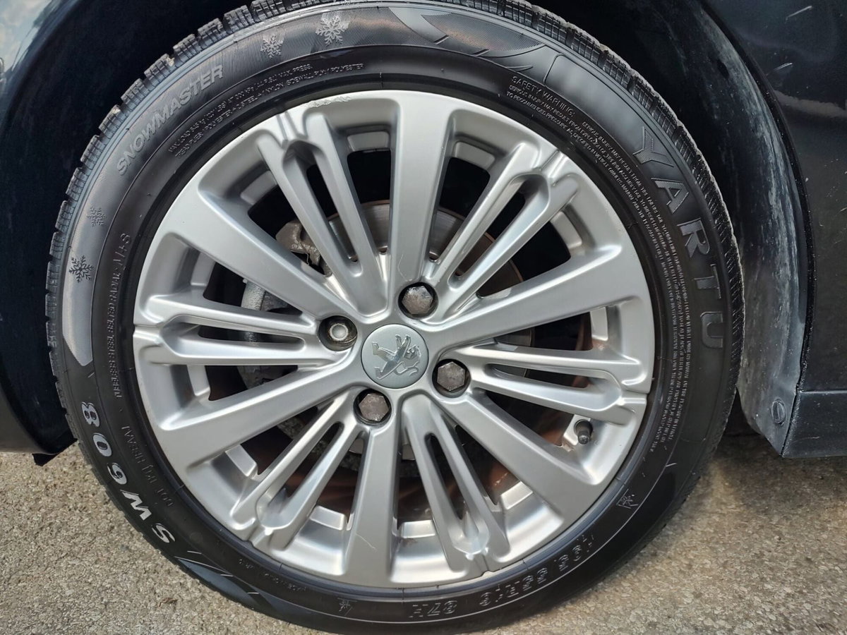 Peugeot 208 82 5 porte Active (13)