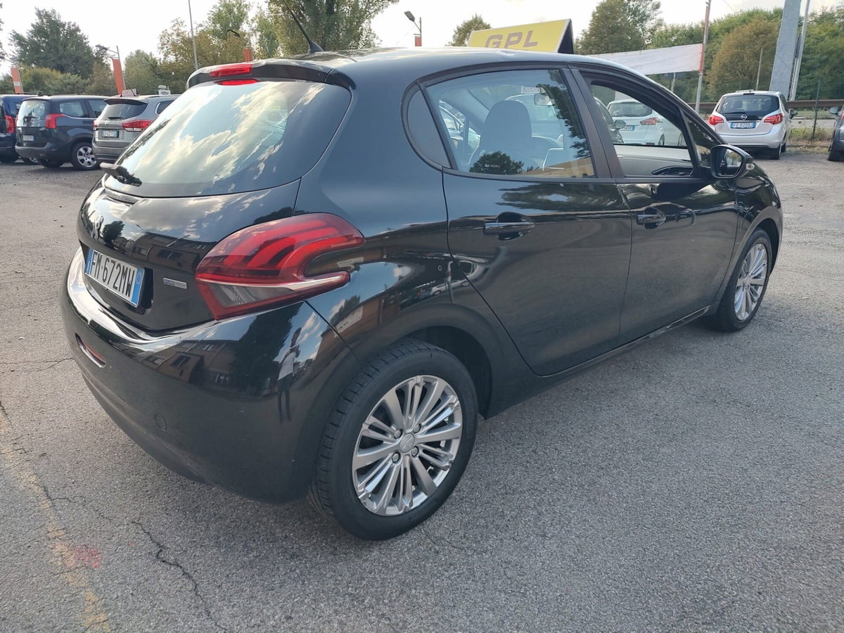 Peugeot 208 82 5 porte Active (4)