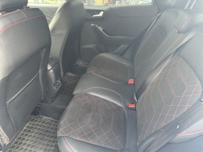 Ford Puma 1.0 EcoBoost Hybrid 125 CV S&S aut. ST-Line X (13)