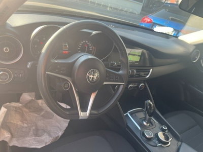 Alfa Romeo Giulia 2.2 Turbodiesel 150 CV AT8 Super (11)