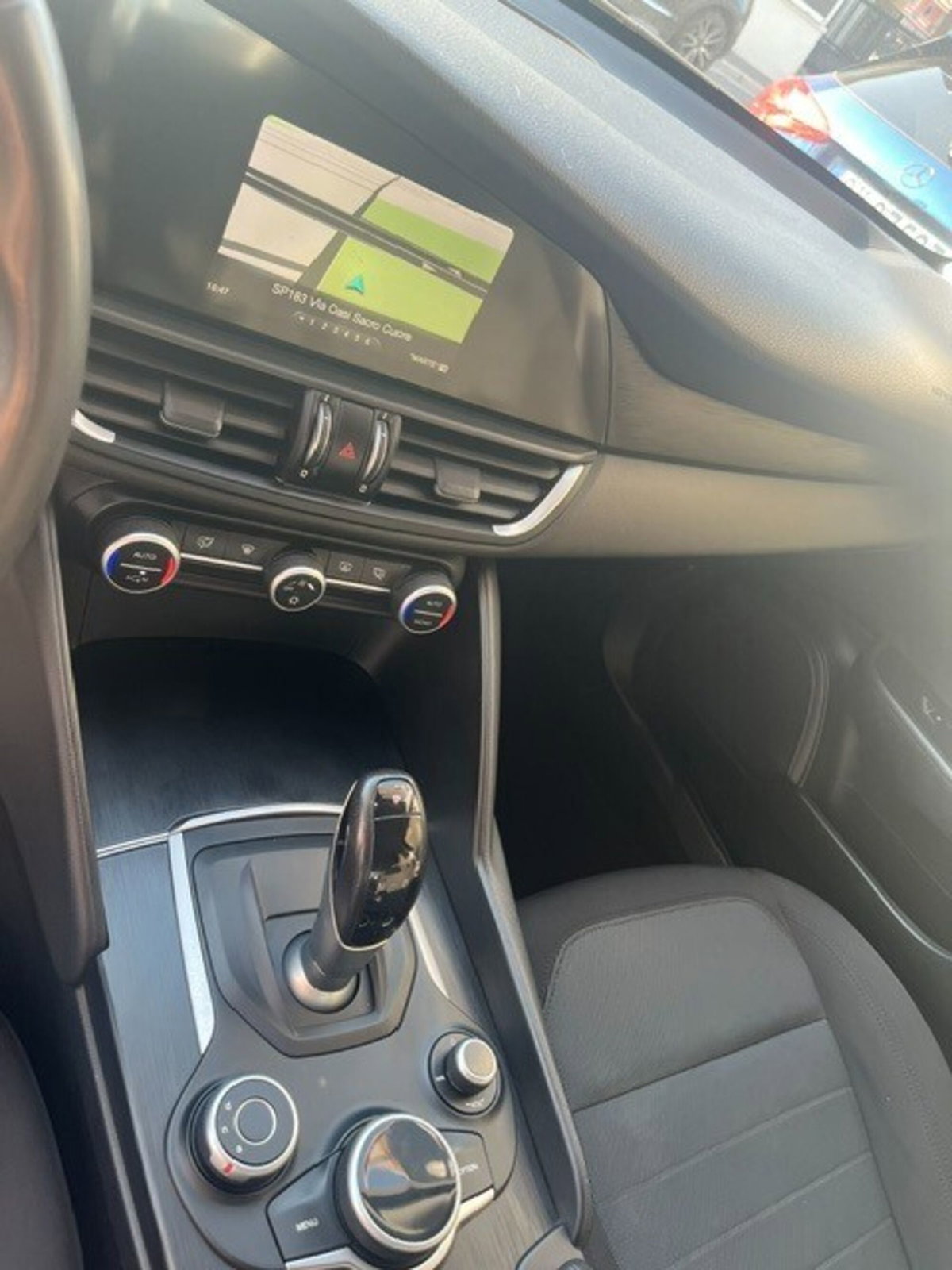 Alfa Romeo Giulia 2.2 Turbodiesel 150 CV AT8 Super (4)