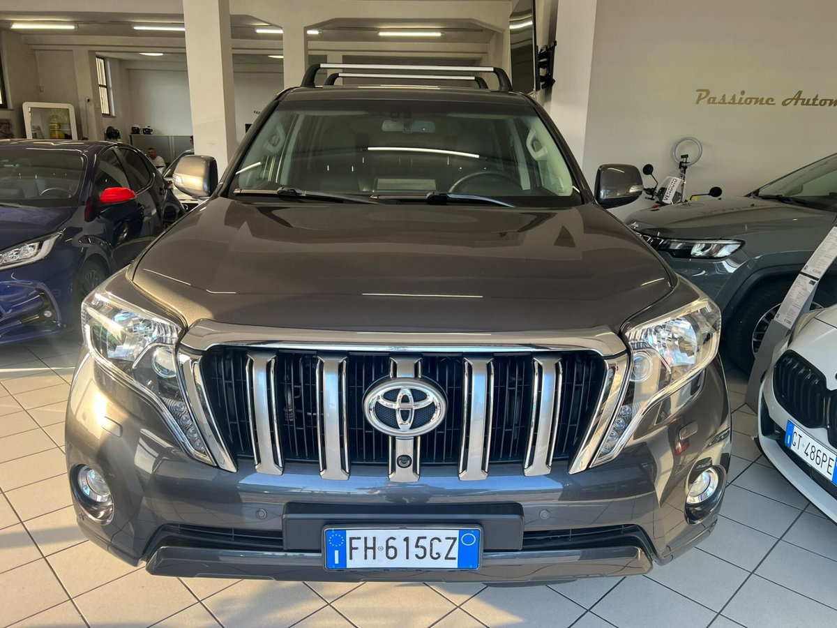 Toyota Land Cruiser 2.8 D4-D 3 porte Cruiser (2)
