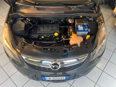 Opel Corsa 1.2 5 porte Edition (13)