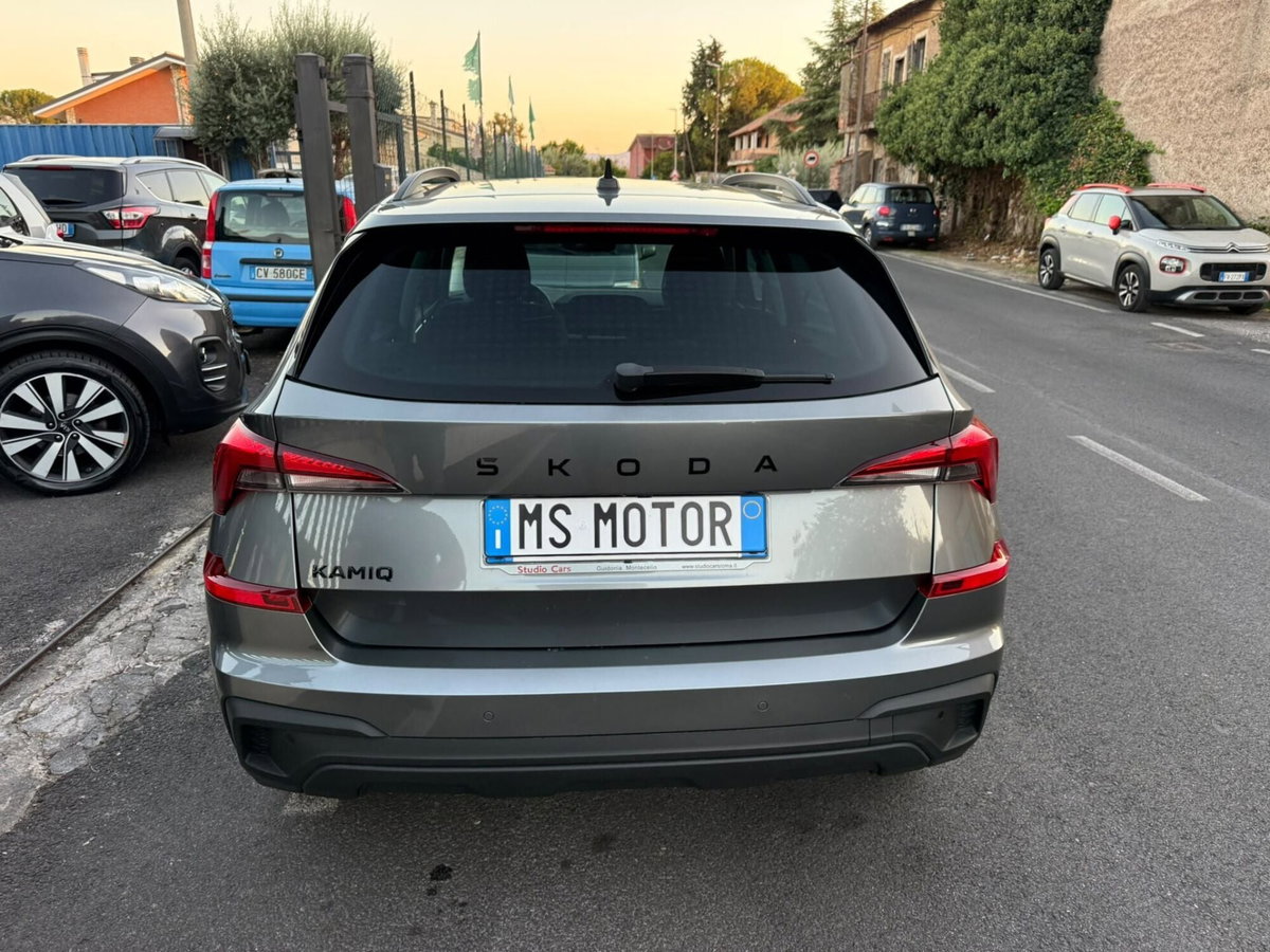 Skoda Kamiq 1.0 tsi Black Dots 115cv dsg (13)