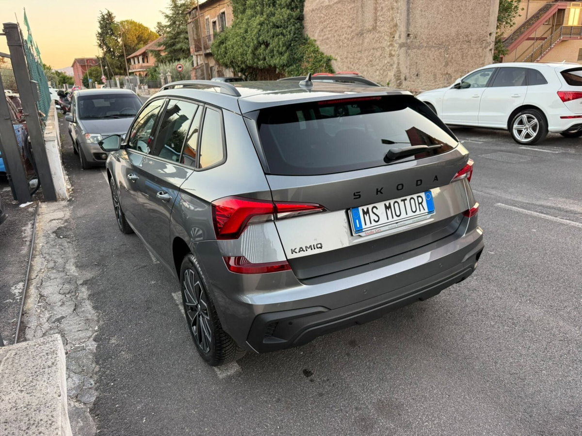 Skoda Kamiq 1.0 tsi Black Dots 115cv dsg (14)